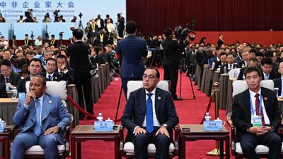 رئيس الوزراء يشارك في المؤتمر الثامن لرواد الأعمال الصينيين والأفارقة ببكين