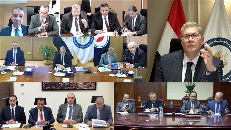 وزير البترول خلال