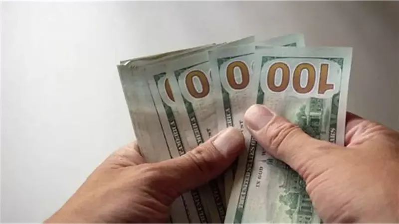 الدولار، فيتو 