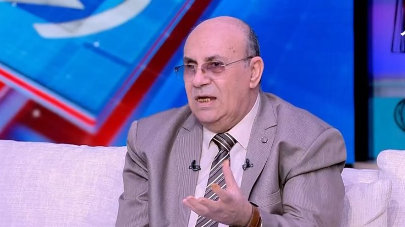 الدكتور مبروك عطية