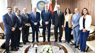 وزير البترول يلتقي الرئيس التنفيذي للمؤسسة الدولية الإسلامية لتمويل التجارة