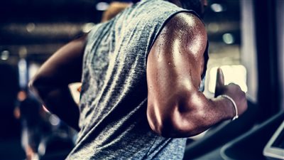 من خلال التغير الكيميائي للعرق، تطوير سوار جديد لقياس المجهود البدني 