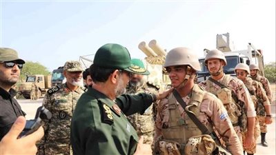 رسالة تهديد لدول الخليج، غموض حول سبب زيارة قائد البحرية الإيراني لجزر الإمارات المحتلة