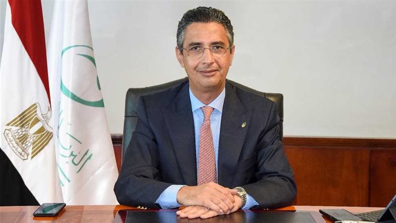 وزير التموين والتجارة