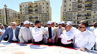 وزير الإسكان يتابع تجارب تشغيل محطة محولات كهرباء مدينة أكتوبر الجديدة