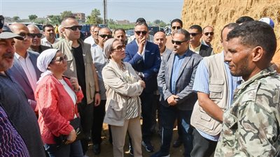 وزيرة البيئة تبدأ أولى جولاتها لموسم مواجهة نوبات تلوث الهواء في الشرقية 