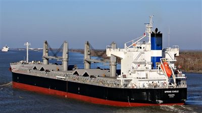 تداول 40 ألف طن بضائع و524 شاحنة بموانئ البحر الأحمر