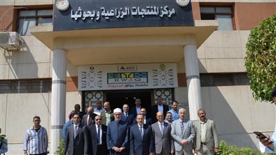 المفتي يتفقد وحدتي تصنيع منتجات الألبان والمنظفات الصناعية في جامعة الأزهر بأسيوط|فيديو