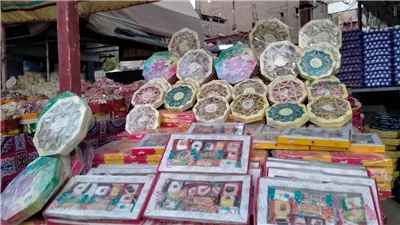 القرص يصل إلى 140 جنيهًا، تعرف على أسعار حلوى المولد الفاخرة بالأسواق (صور)