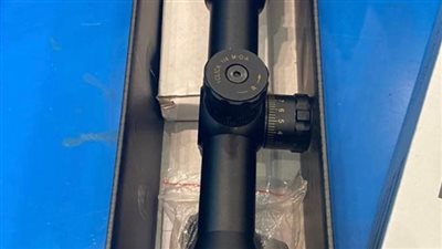 مخدرات وأدوية تخسيس، تحرير 23 محضر ضبط جمركي بمطار القاهرة