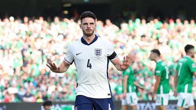 دوري الأمم الأوروبية، إنجلترا تتقدم على إيرلندا بثنائية في الشوط الأول (فيديو)