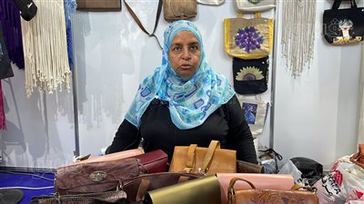 معرض أهلا مدارس، منتجات الجلد الطبيعي تبدأ من 300 جنيه (فيديو وصور)