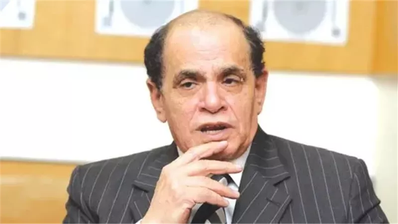 الدكتور صلاح فوزي،