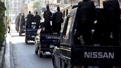 ضبط 5 عناصر إجرامية بحوزتهم 15 ألف قرص مخدر و22 كيلو حشيش بـ 3 محافظات 