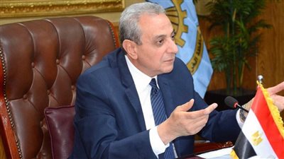 محافظ الغربية: تشديد الرقابة على المخابز البلدية لضبط المتلاعبين 