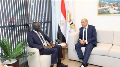  وزير الطيران يلتقي وزير النقل بجنوب السودان