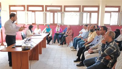 جامعة القناة تنظم ورشة عمل حول استراتيجيات التعلم لمادة الرياضيات (صور)