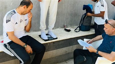 منطقة الفيوم لكرة القدم تجري قياس الطول والوزن للحكام التابعين لها 