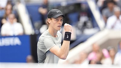 سينر يسيطر على صدارة التصنيف العالمي للاعبي التنس
