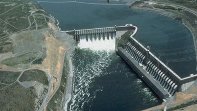 رسائل مصر بشأن أزمة سد النهضة.. خبراء: تأكيد على المواقف الثابتة بإبرام اتفاق قانوني.. و«القاهرة» لن تقف مكتوفة الأيدي حال تعرض مواردها المائية للضرر