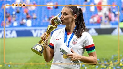 أرقام أليكس مورجان أشهر لاعبة كرة قدم في العالم بعد اعتزالها (انفوجراف)