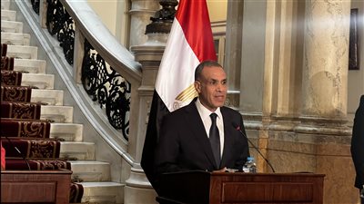 وزير الخارجية يطالب بدعم دولي لاستضافة اللاجئين 