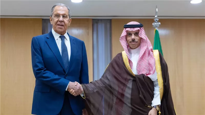 وزير الخارجية السعودي