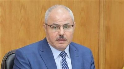 مكتب التنسيق الفرعي بجامعة القناة يواصل تسجيل طلاب الدبلومات الفنية