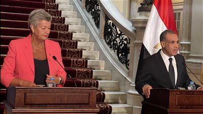 بشأن استضافة مصر لـ 9 ملايين لاجئ، مصر والمفوضة الأوروبية يصدران بيانا مشتركا 