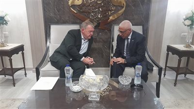 محافظ شمال سيناء يستقبل وزير الخارجية الدنماركي
