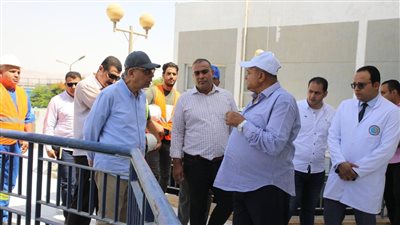 محافظ المنيا يتفقد محطة مياه بني أحمد 