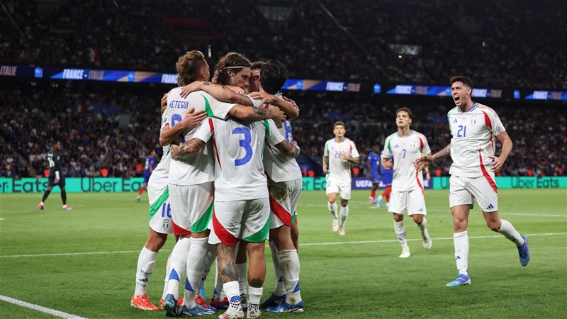 منتخب إيطاليا، فيتو