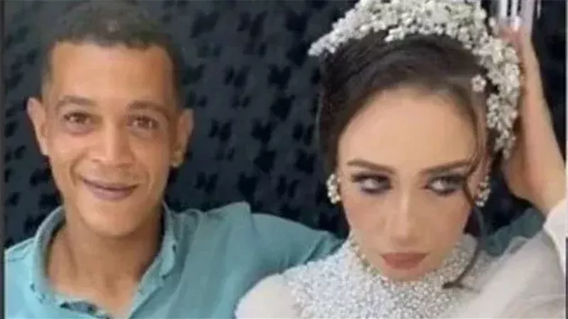 عروسة كفر الدوار،