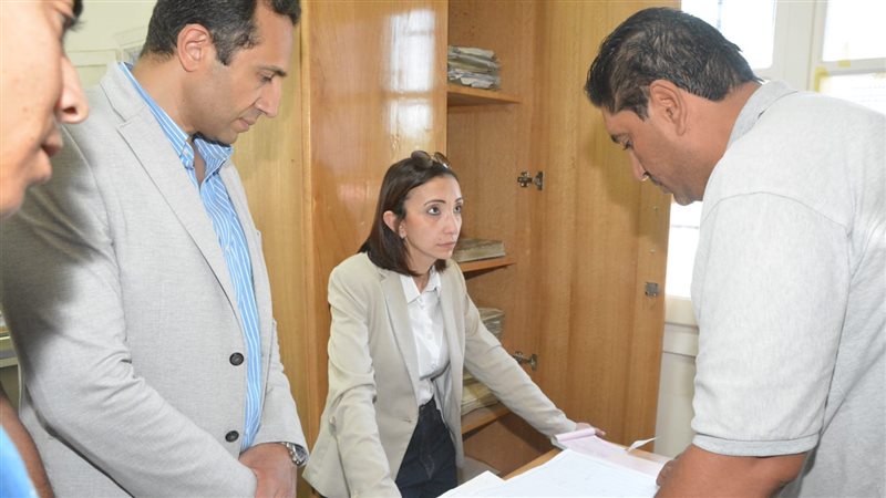زيارة مفاجئة لمحافظ