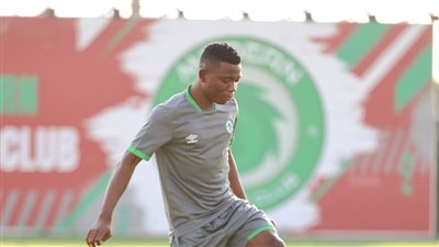 قائد منتخب غانا للشباب يتحدث عن طموحاته مع مودرن سبورت (صور)