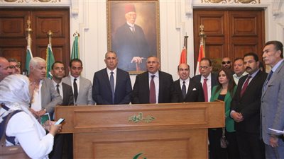 توافق الوفد والمحامين حول تعديلات قانون الإجراءات الجنائية.. يمامة: رؤيتنا المشتركة تؤكد حرصنا على مصلحة المواطن.. علام: نحن بحاجة للقانون ولدينا اعتراضات على 21 مادة