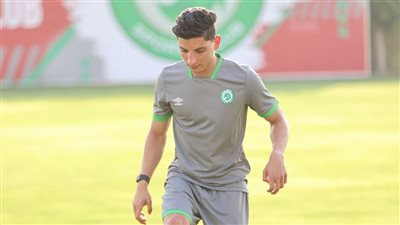 أحمد مصطفى يكشف كواليس انضمامه لمودرن سبورت