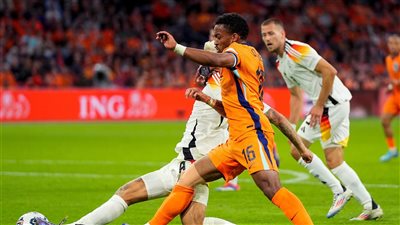 هولندا وألمانيا يتعادلان 2-2 في مباراة مثيرة بدوري الأمم الأوروبية (صور) 