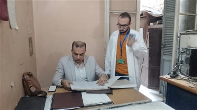 وكيل صحة البحيرة يحيل 9 عاملين بمكتب دمنهور للتحقيق 