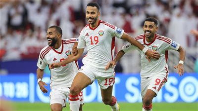  الموعد والقنوات الناقلة لمباراة الإمارات وإيران في تصفيات كأس العالم