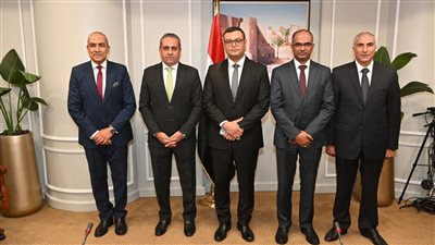 توقيع عقد لضبط وحوكمة منظومة مياه الشرب والصرف الصحى بالعاصمة الإدارية الجديدة