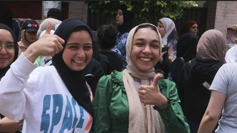 طلاب الثانوية العامة