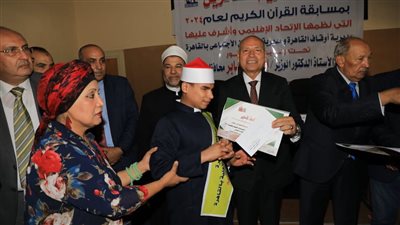 محافظ القاهرة يؤكد دعم حفظة القرآن الكريم