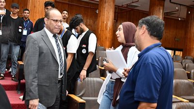 بدء تسجيل رغبات المرحلة الثالثة بمكتب تنسيق جامعة القناة (صور) 