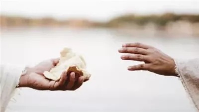  تفسير حلم عطاء الميت في المنام وعلاقته بالمال الكثير 