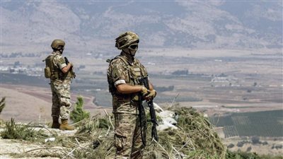 تفاصيل الأزمة السورية اللبنانية.. دمشق تقصف مواقع لحزب الله بعد اتهامه باختطاف وقتل عناصر من الجيش.. وإسرائيل تواصل خروقاتها لحدود البلدين 