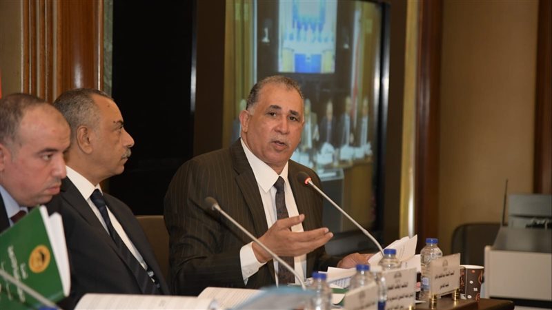مناقشة مشروع قانون