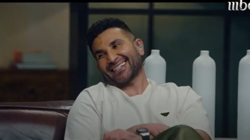 المطرب أحمد سعد مع