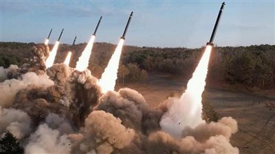 الاتحاد الأوروبي يعتزم فرض عقوبات على إيران لتزويدها روسيا بصواريخ باليستية