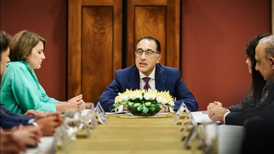 مدبولي يلتقي مُمثلي شركات ألمانية متخصصة في العديد من القطاعات الحيوية